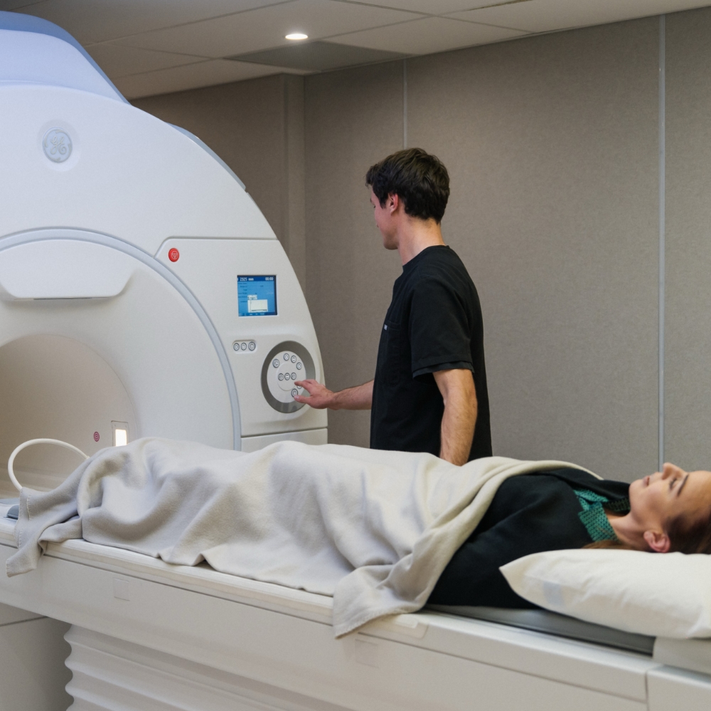 gibraltar_radiology_MRI_radiologist_bowral_09a